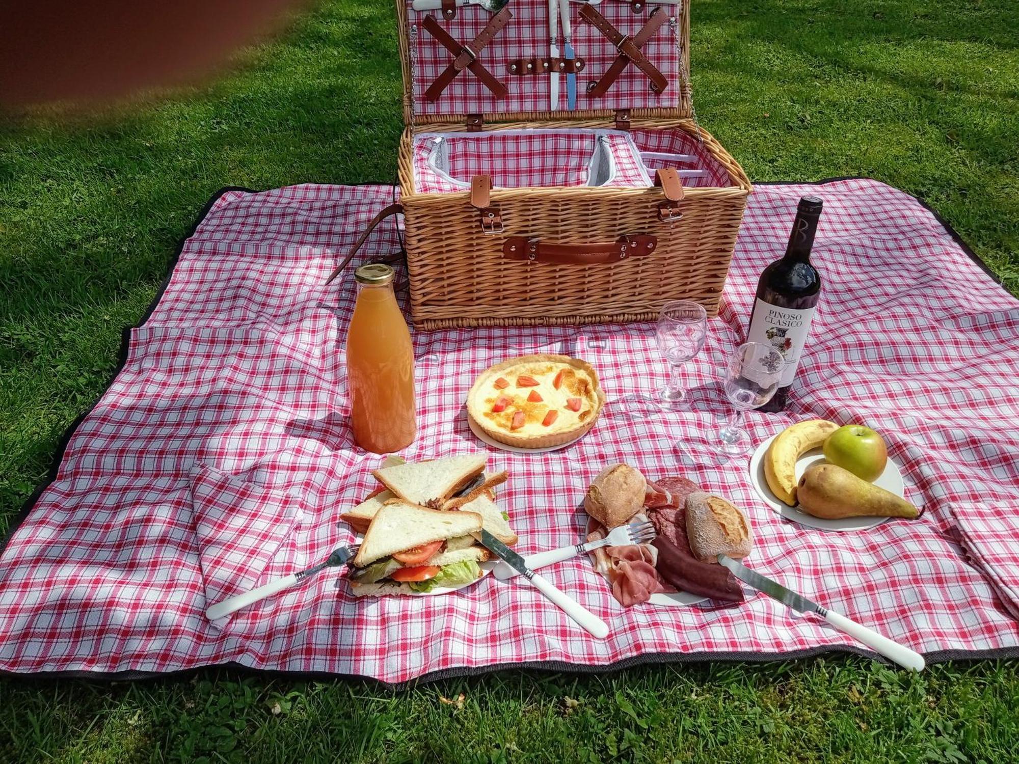 Le Vieux Noyer Bed and Breakfast Nassogne Εξωτερικό φωτογραφία